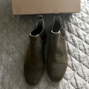 OluKai Women's Ankle Boots - Dusty Olive